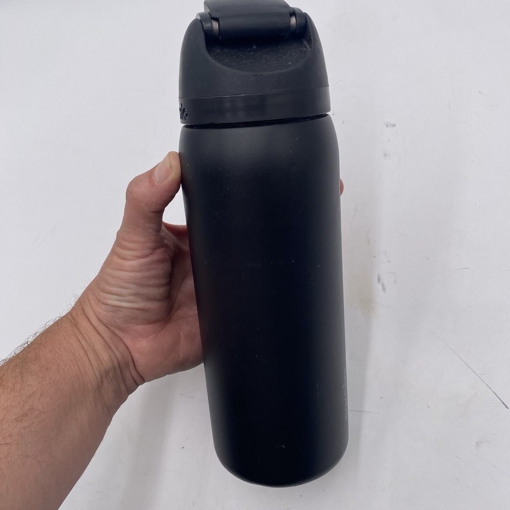 OWALA 32 OUNCE OZ TUMBER WATER BOTTLE Very Dark Black Free Sip SEE PICS Has Wear - Picture 7 of 16